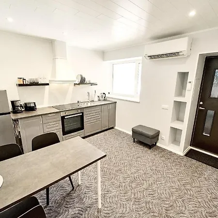 Lehola - Kontaktivaba Sissepaeaes Apartman